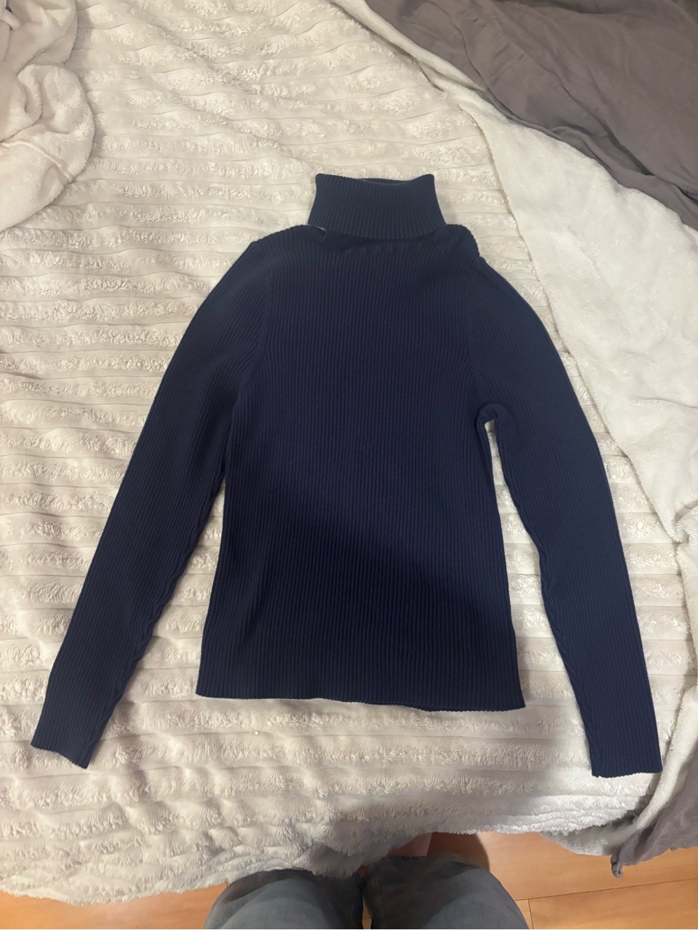Old Navy Navy Ribbed Turtleneck Sweater